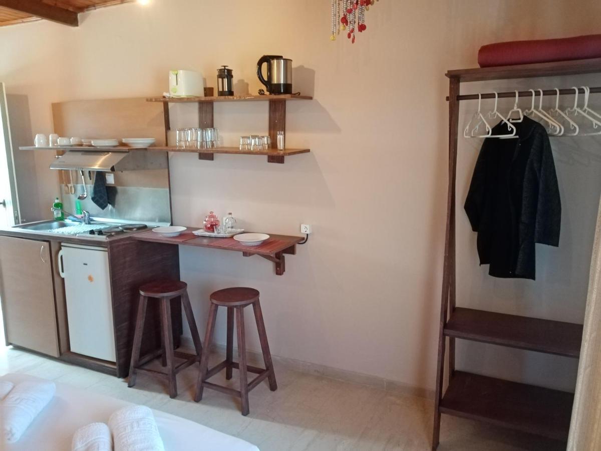 Maria Corfu Apartments Mesongi Bagian luar foto