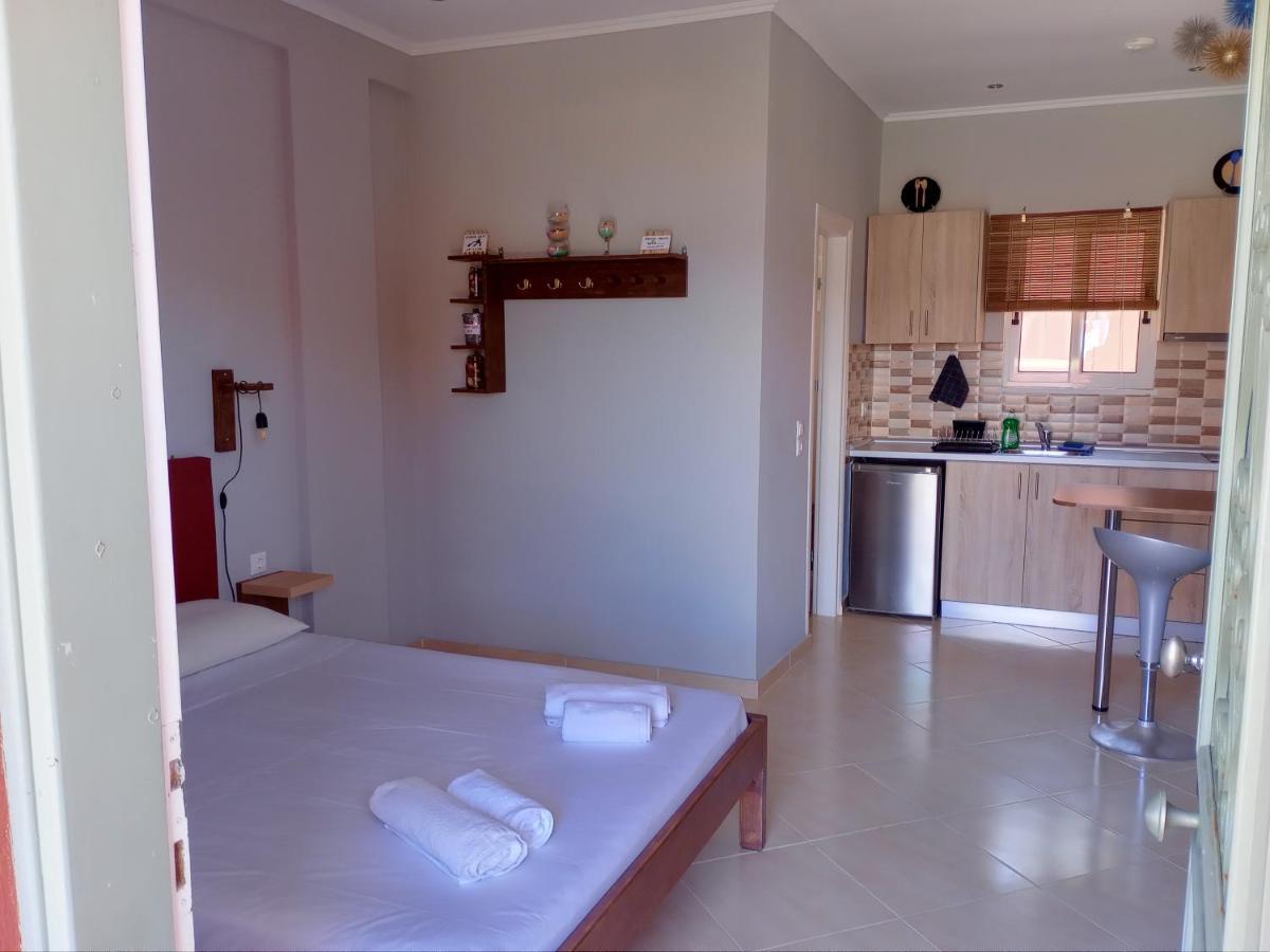 Maria Corfu Apartments Mesongi Bagian luar foto